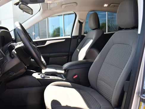Used 2022 Ford Escape SE w/ SE Sport Appearance Package AWD/4WD image 13
