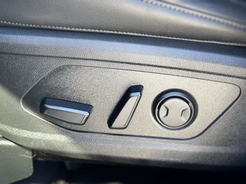 Used 2023 Kia Sorento X-Line EX image 22