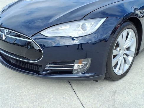 Used 2015 Tesla Model S P85D image 12