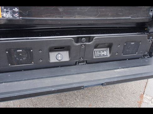 Used 2019 GMC Sierra 1500 AT4 w/ AT4 Premium Package image 6