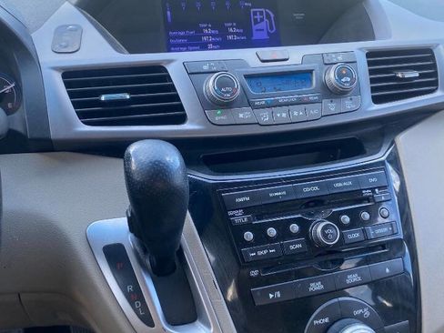 Used 2013 Honda Odyssey EX-L image 16