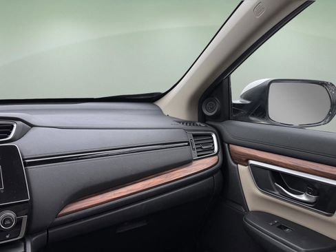 Used 2021 Honda CR-V Touring image 12