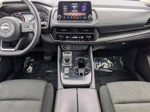 Certified 2024 Nissan Rogue SV image 23