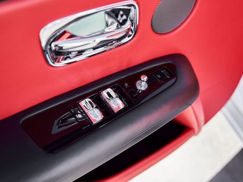 Used 2022 Rolls-Royce Ghost Base w/ Ghost Package image 37