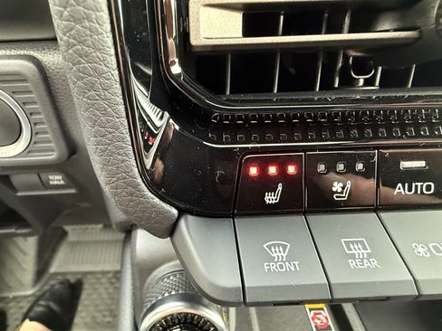 New 2026 Toyota Land Cruiser image 27