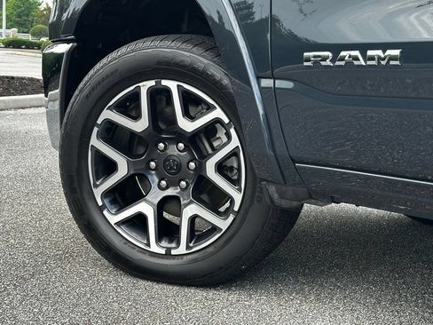Used 2026 RAM 1500 Laramie AWD/4WD image 9