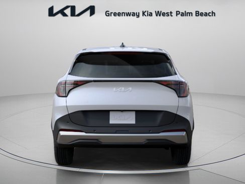 New 2026 Kia Sportage EX FWD image 6