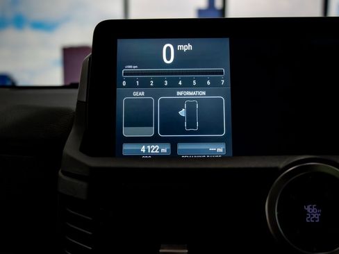 Used 2024 INEOS Grenadier Fieldmaster Edition image 17