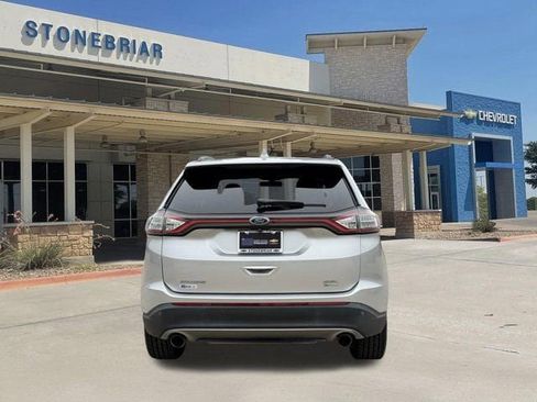 Used 2018 Ford Edge SEL w/ Equipment Group 201A FWD image 5