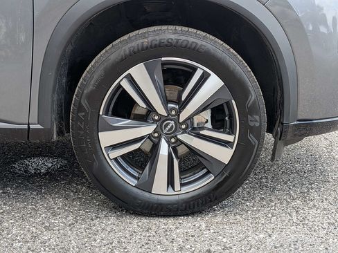 Used 2026 Nissan Rogue SL FWD image 10