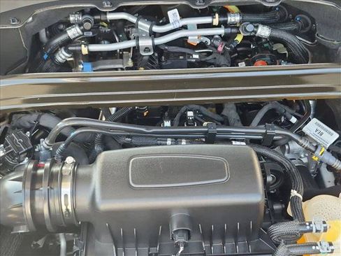 Used 2023 Ford Explorer Limited w/ Limited Technology Package RWD image 26