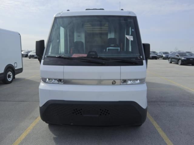 Used 2024 Chevrolet Brightdrop 600 w/ Commercial Equipment Package AWD/4WD image 2