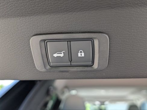 New 2026 Mitsubishi Outlander SEL FWD image 29
