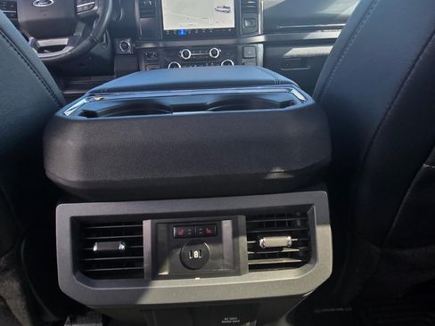 Used 2023 Ford F250 Lariat w/ Sport Appearance Package AWD/4WD image 21