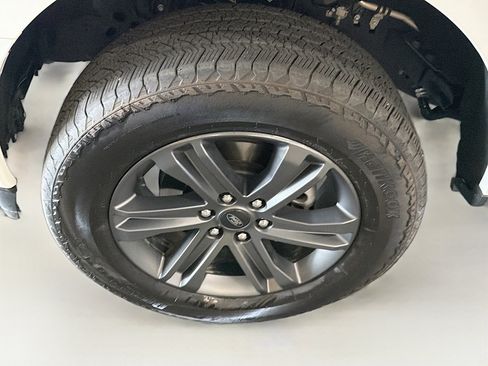 Used 2023 Ford F150 Lariat w/ Equipment Group 502A High AWD/4WD image 11