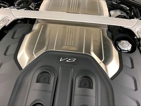 Used 2024 Bentley Continental GT V8 image 16