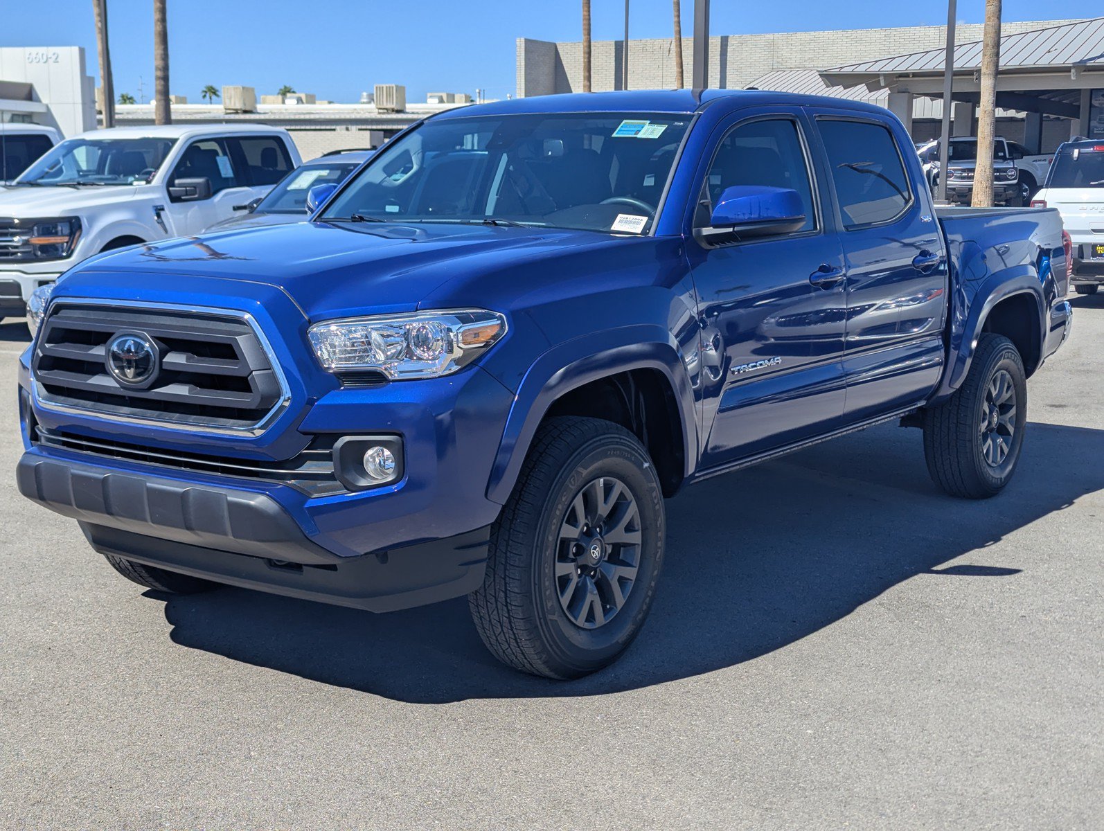Used 2023 Toyota Tacoma SR5 RWD image 5