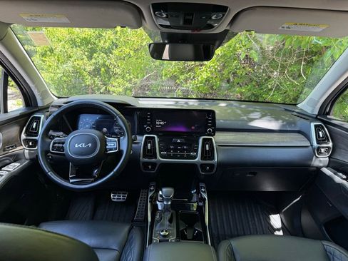 Certified 2023 Kia Sorento SX Prestige AWD/4WD image 27