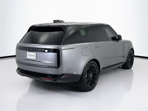 Used 2025 Land Rover Range Rover SE AWD/4WD image 5