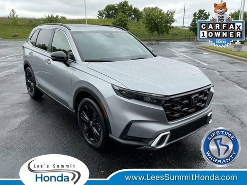 Used 2024 Honda CR-V Sport Touring image 1