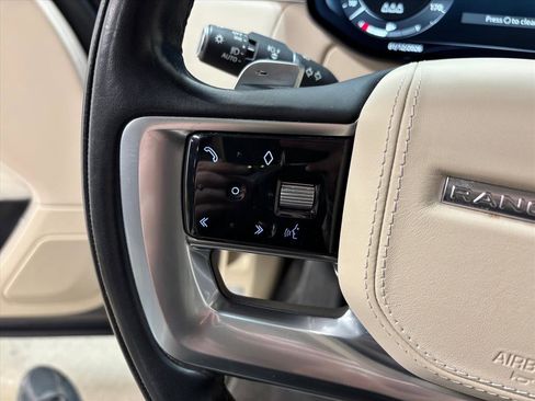 Used 2023 Land Rover Range Rover SE image 21