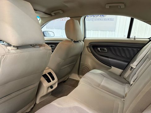 Used 2010 Ford Taurus SEL image 59
