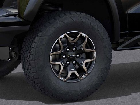 New 2025 Chevrolet Colorado ZR2 w/ Technology Package image 9