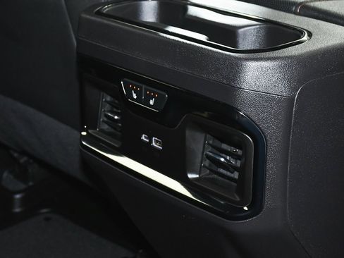 Used 2024 GMC Sierra 1500 AT4 w/ Technology Package image 59