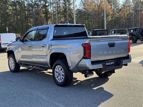 Used 2024 Toyota Tacoma SR5 image 23