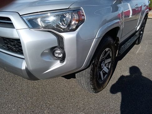 Used 2023 Toyota 4Runner TRD Off-Road Premium image 9