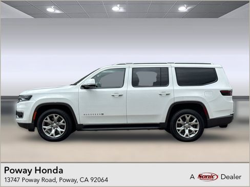 Used 2022 Jeep Wagoneer Series II AWD/4WD image 1