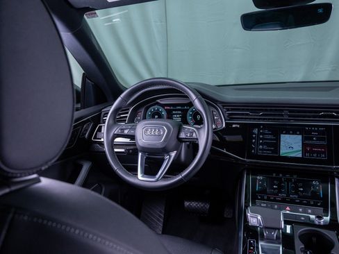 Used 2025 Audi Q8 Premium Plus AWD/4WD image 14