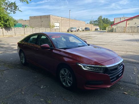 Used 2018 Honda Accord LX image 7