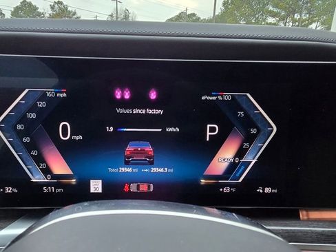 Used 2023 BMW i7 xDrive60 image 24