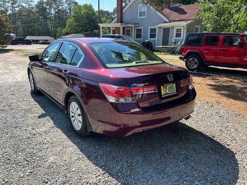 Used 2012 Honda Accord LX image 4