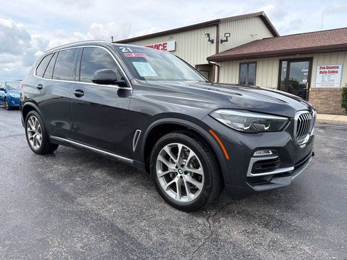 Used 2021 BMW X5 xDrive40i w/ Premium Package 2 AWD/4WD image 2