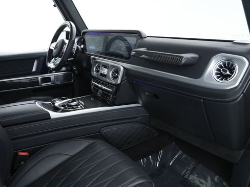 Used 2022 Mercedes-Benz G 63 AMG 4MATIC image 12