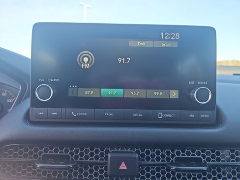 Used 2025 Honda HR-V Sport image 21