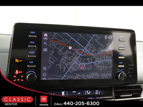 Certified 2023 Toyota Sienna XLE image 10