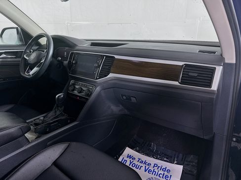 Used 2022 Volkswagen Atlas SE image 29