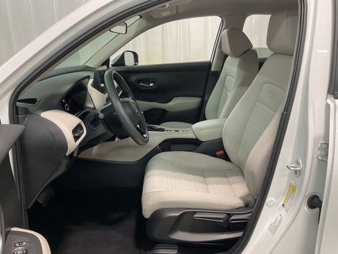 Certified 2026 Honda HR-V LX image 20