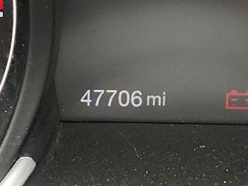 Used 2020 Alfa Romeo Giulia AWD w/ Quick Order Package 22J Sport image 12