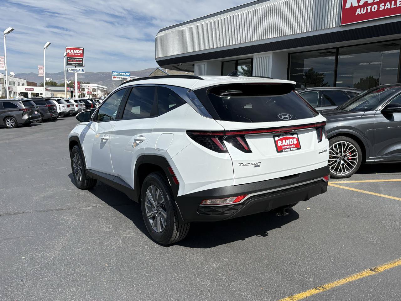 Used 2022 Hyundai Tucson Blue AWD/4WD image 8