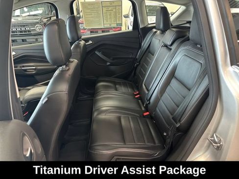 Used 2018 Ford C-MAX Titanium w/ Equipment Group 301A FWD image 5