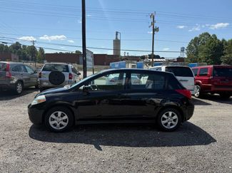 Used 2009 Nissan Versa SL w/ Convenience Pkg image 1