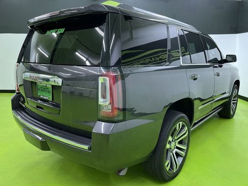 Used 2018 GMC Yukon Denali w/ Denali Ultimate Package image 10