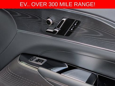 Used 2024 Cadillac Lyriq Luxury w/ LPO, Floor Liner Package AWD/4WD image 36