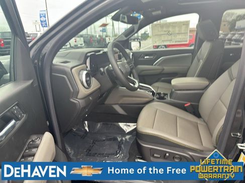 New 2026 Chevrolet Colorado ZR2 w/ Technology Package AWD/4WD image 18