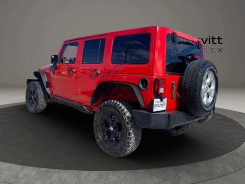 Used 2015 Jeep Wrangler Unlimited Sport w/ Connectivity Group AWD/4WD image 4