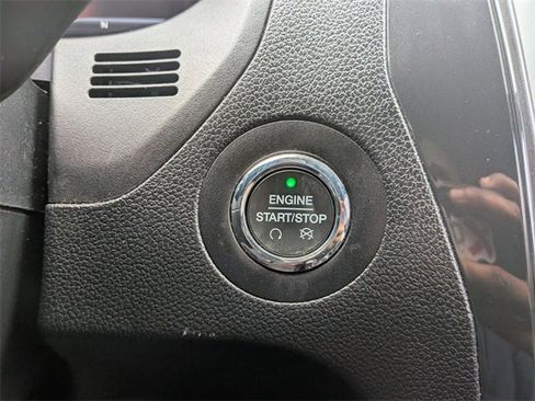 Used 2019 Ford Explorer XLT w/ Equipment Group 202A image 19